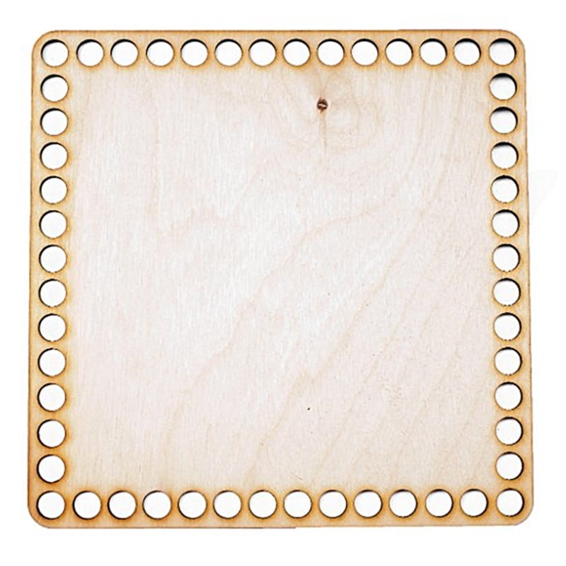 Quadratischer Holzboden zum Umhäkeln 24 × 24 cm, Löcher 10 mm